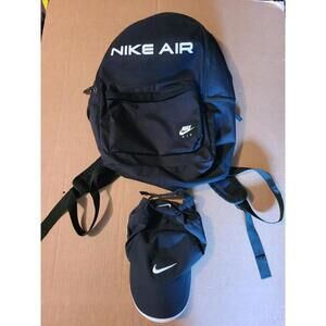 Nike Air Heritage Unisex Black Backpack & Nike One Black Golf Hat